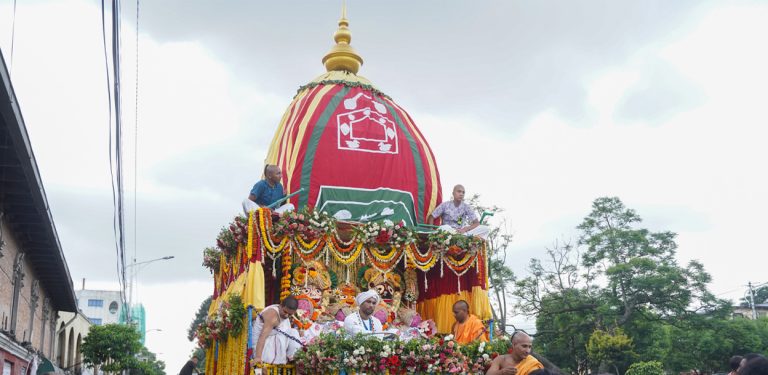 ऐतिहासिक जगन्नाथ रथ यात्रा (तस्वीरहरू)