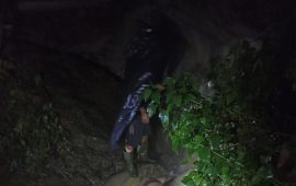 खोटाङमा खहरे खोलाको बाढीले बगाउँदा २ जनाको मृत्यु