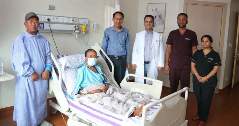 २१ वर्षीया छोरीले कलेजो दान गरेपछि जयन्तीले पाइन् नयाँ जीवन