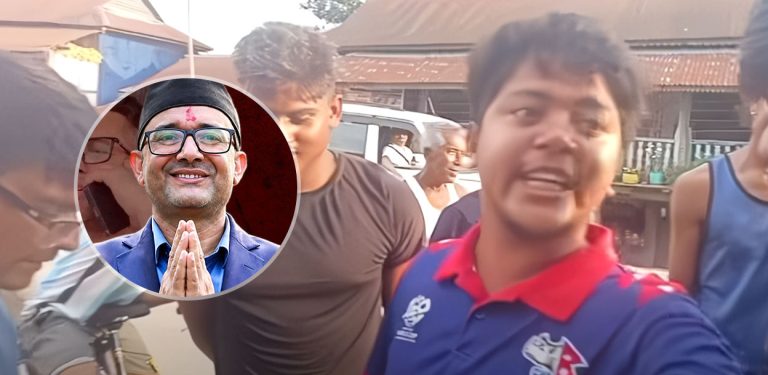 रास्वपा सांसद् पारसमणिलाई ‘चिठ्ठामा परेको माननीय’ भन्दै नागरिकले गरे प्रश्न