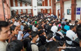 राहदानी विभागमा पासपोर्ट लिन सेवाग्राहीको भिड (तस्वीरहरू)