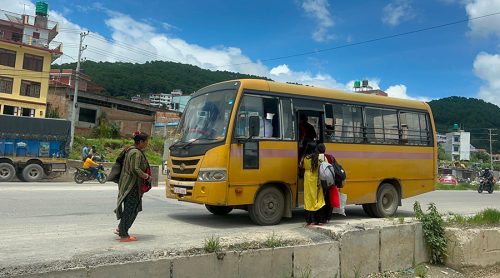 बनेपा रेडक्रस होल्डिङ सेन्टरका ७ सुकुमवासीलाई इचङ्‍गुनारायण सारियो