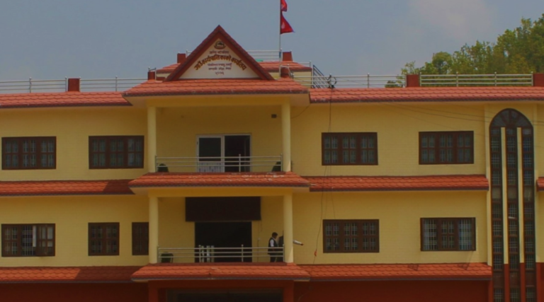 ढाक्रेखोला सडकखण्ड १५ दिन बन्द   
