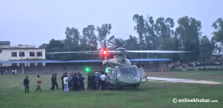 सर्लाहीमा आत्मदाह प्रयास गरेका युवकलाई काठमाडौं पठाइयो