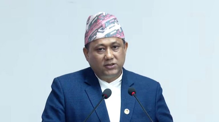 प्रतिकूल मौसमका कारण भारतीय हेलिकप्टर नेपाली भूमिमा प्रवेश गरेको हो, गलत मनसाय छैन : मन्त्री खनाल