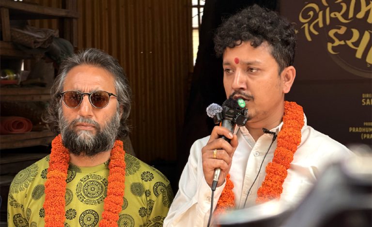 ‘तिरिमिरी झ्याइँ’ बाट फिल्ममा डेब्यू गर्दै कमेडियन सुमन कोइराला