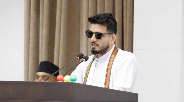 सडक दुर्घटना न्युनीकरणका लागि कानूनी सुधारको प्रक्रिया अघि बढाएका छौं : मन्त्री लम्साल