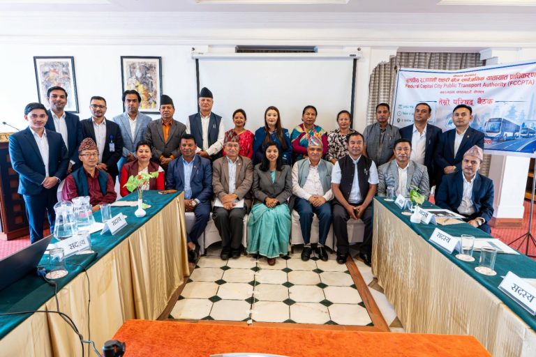 उपत्यकामा सार्वजनिक यातायात पत्ता लगाउन मोबाइल एप सुरु