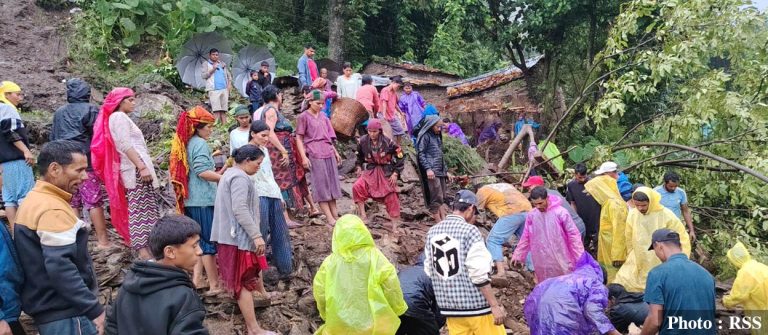 बाजुरामा पहिरोले दुई घरमा क्षति, दुई जना घाइते, एक बेपत्ता