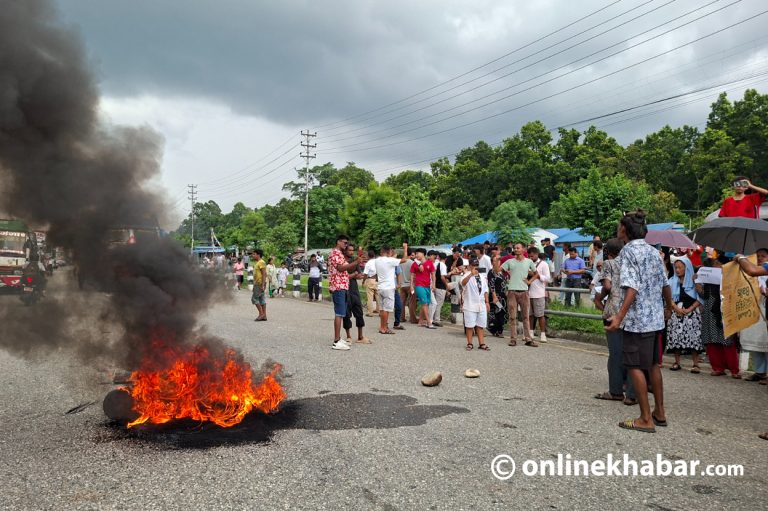 ३ वर्षीया बालिका हत्या प्रकरण : प्रहरीसँग खोज्न खटिएका व्यक्ति नै समातिए