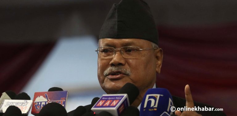 म कुनै गुटमा छैन, पार्टी एकता चाहन्छु : विजय गच्छदार