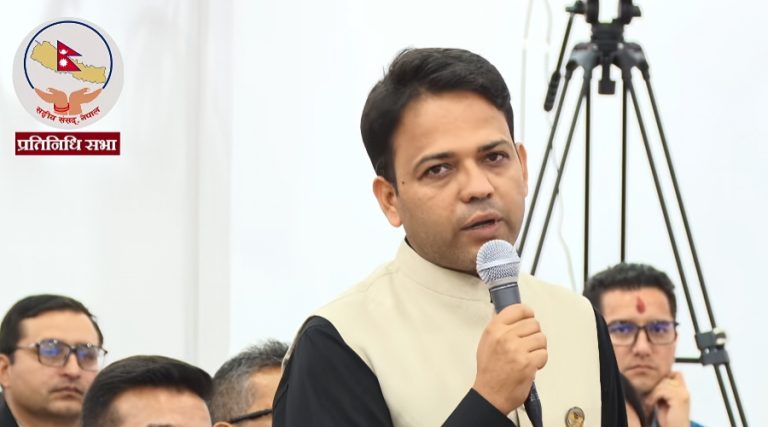 आउँदो स्थानीय चुनावमा विदेशबाटै मतदान हुने व्यवस्था गर्न माग