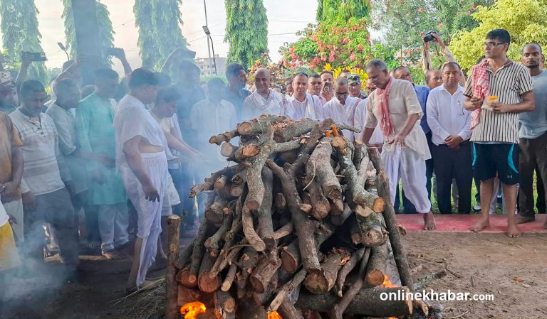 वरिष्ठ साहित्यकार डा. राजेन्द्र बिमलको राजकीय सम्मानको साथ अन्त्येष्टि 