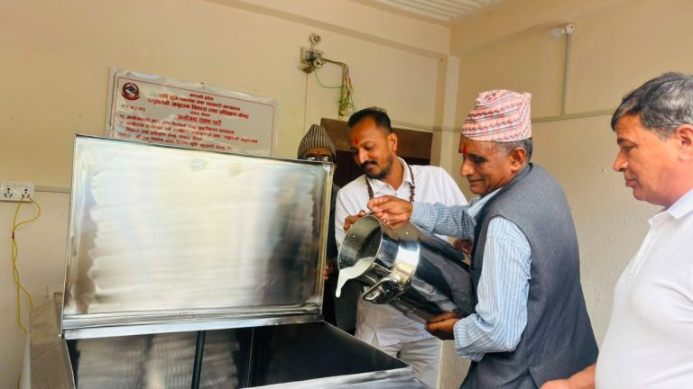 अर्जुनचौपारीमा सञ्चालनमा आयो दुग्ध चिस्यान केन्द्र
