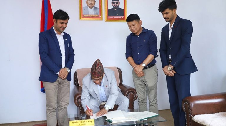 गण्डकी प्रदेश प्रमुखले फिर्ता गरेको गाँजा विधेयक हुबहु फेरि आएपछि प्रमाणीकरण