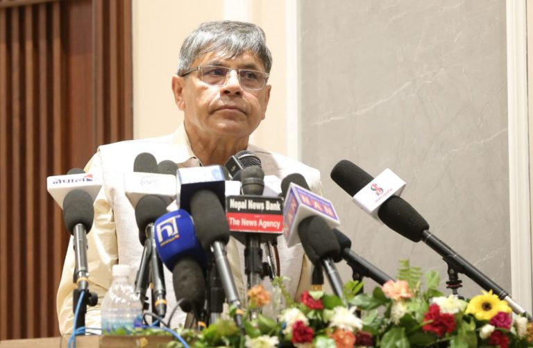 घनश्यामको जिकिर- मुलुक लफङ्गाहरूबाट शासित हुँदैछ भन्ने पुष्टि भयो