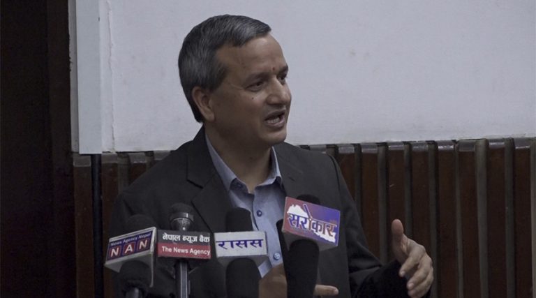 उच्च आर्थिक वृद्धिका लागि नीतिगत हस्तक्षेप र लगानी विस्तार दुवै आवश्यक : डा. गुणाकर भट्ट