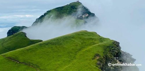 पानीसँगको त्यो हाइक