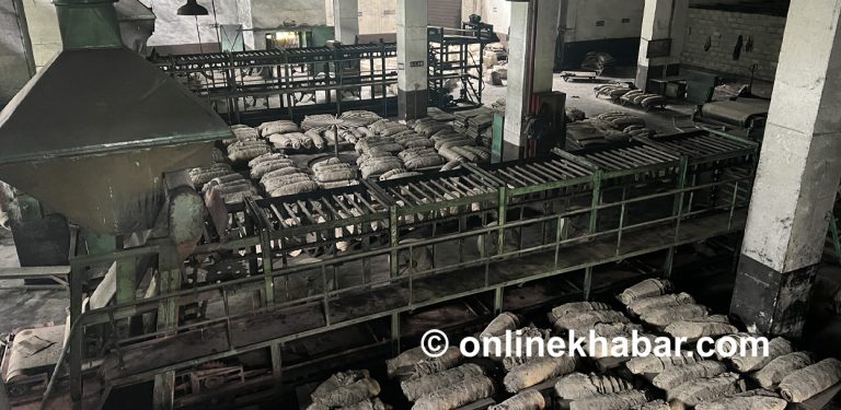 गोरखकाली रबर उद्योगमा संसदीय समितिको अनुगमन, छैन सञ्चालनको टुंगो