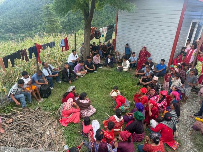 जुनिचाँदेका पहिरो पीडित अलपत्र, रिसाङका विस्थापितलाई ३ ठाउँमा राख्ने सहमति
