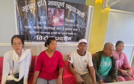 कैलालीमा महिलाको मृत्यु प्रकरण : ७ जना धरौटीमा छुटेपछि मृतकका परिवारको आपत्ति