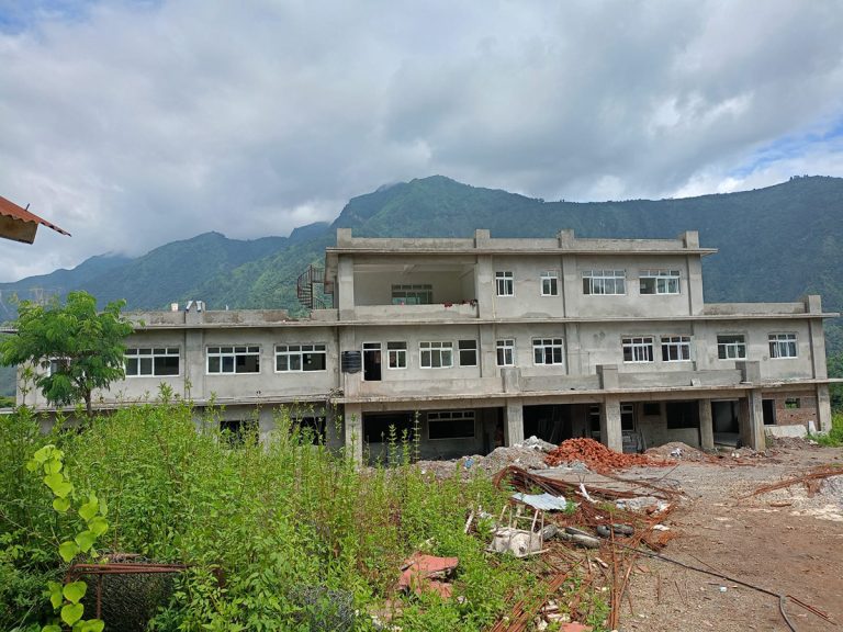 कालीगण्डकीमा २२ करोडको अस्पताल बन्दै, निर्माण सम्पन्न हुने टुंगो छैन