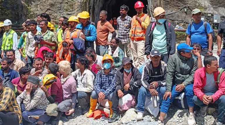 माथिल्लो त्रिशूली जलविद्युत्‌ आयोजनाको सुरुङमा फसेका ३५० जनाको उद्धार