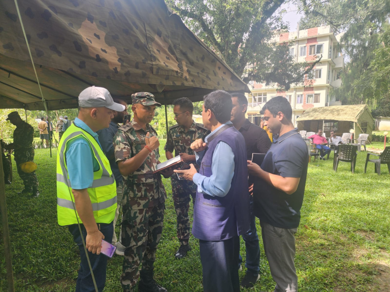 विद्युत् पुनर्स्थापनाका लागि उच्चस्तरीय टोली फिल्डमा