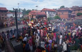 साउनको अन्तिम सोमबार पशुपतिमा व्रतालुको घुइँचो (तस्वीरहरू)