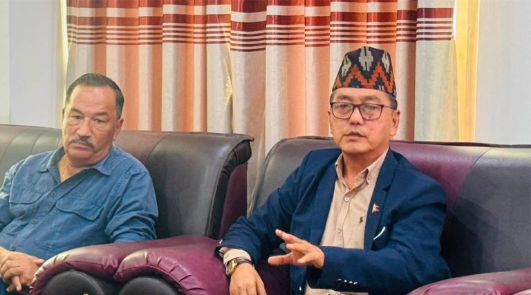 धुम्बराहीमा राप्रपा कार्यसम्पादन समिति बैठक जारी, प्रदेश सरकारबारे निर्णय लिने