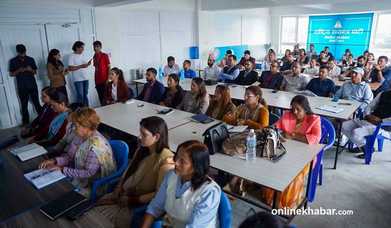 स्थानीय तहका उम्मेदवार छनोटबारे छलफल गर्न रास्वपाको बैठक बस्दै