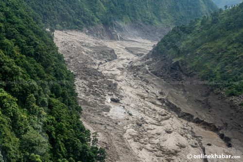 बाढीपछि खोटाङका ८ जना सम्पर्कविहीन