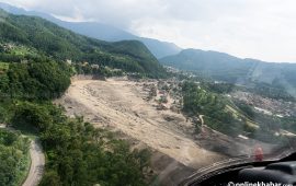 उद्धार पर्खिरहेका मानिस पत्ता लगाउन र राहत बांड्न ‘नागरिक अलर्ट’ले ड्रोन पठाउँदै