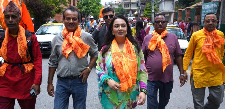 सनातन हिन्दुराष्ट्रका लागि काठमाडौंमा पैदलयात्रा (तस्वीरहरू)