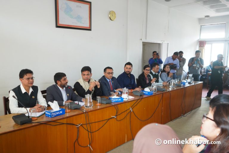 रास्वपाले बनायो विधान संशोधन कार्यदल