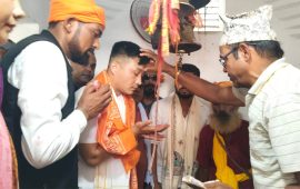 टुटेश्वरनाथ महादेव मन्दिरमा गृहमन्त्रीको विशेष पूजा