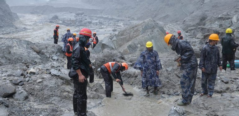 त्रिशूली ३ ‘बी’ मा चिनियाँ विज्ञ टोली परिचालन
