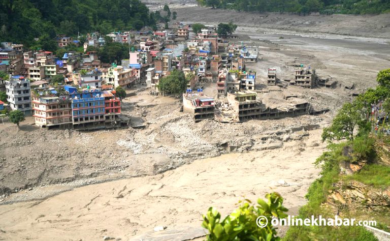 त्रिशूलीको बाढीले नुवाकोटमा ५१ जनाको मृत्यु, ४०५ जना बेपत्ता