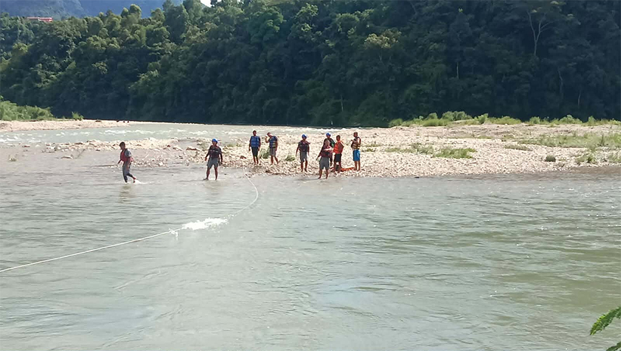 अरौंदी खोलाले बगाएका युवक मृत फेला