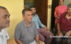 बद्रीप्रसाद बसबाट हामफालेर आफू बाँचे, श्रीमती, आफन्त र छिमेकीलाई बगायो