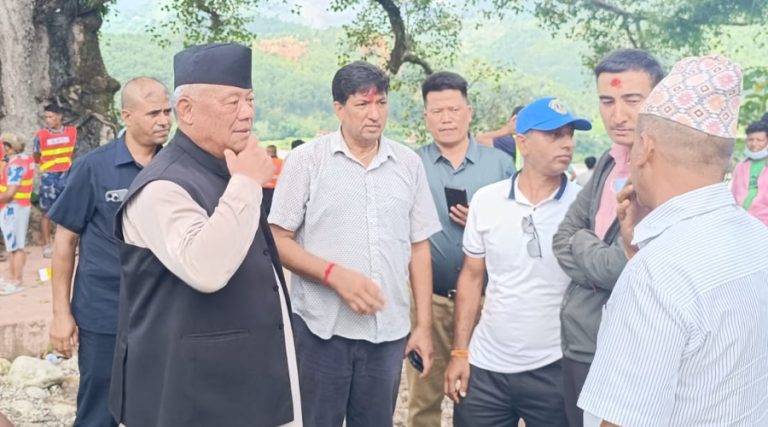 कांग्रेस नेता आङ्देम्बेले भेटे गृहमन्त्री, उद्धार कार्य तीव्र पार्न सुझाव