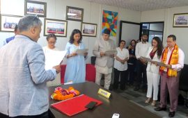 सिलिण्डर लिन ओमान उड्यो नेपाल एयरलाइन्सको विमान