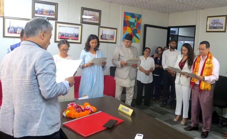 संगीत तथा नाट्य प्रज्ञा प्रतिष्ठानका पदाधिकारीले लिए सपथ