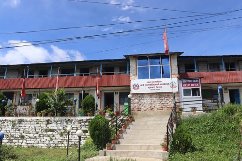 सातौं छथर गाउँपालिका अध्यक्ष कप : फुटबल विजेतालाई ४ लाख, भलिबल विजेतालाई २ लाख
