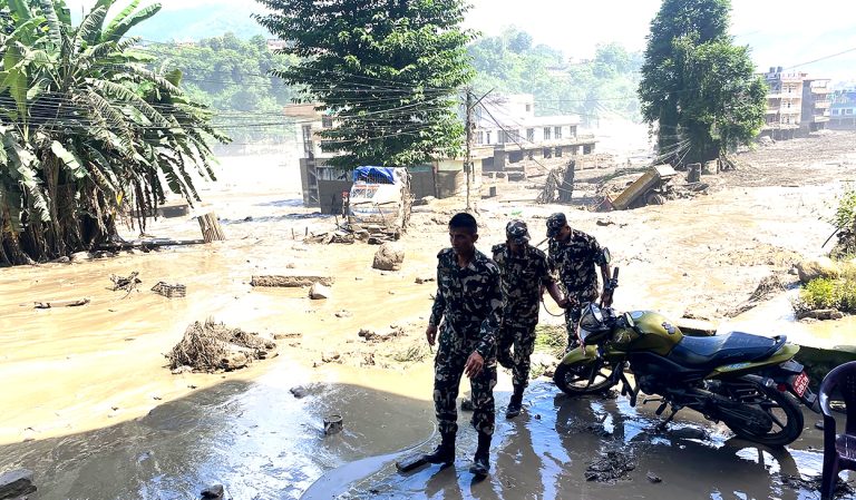 भारत, चीन र विश्व बैंकले नेपाललाई सोधे : कस्तो सहयोग कहाँ पठाउँ ?