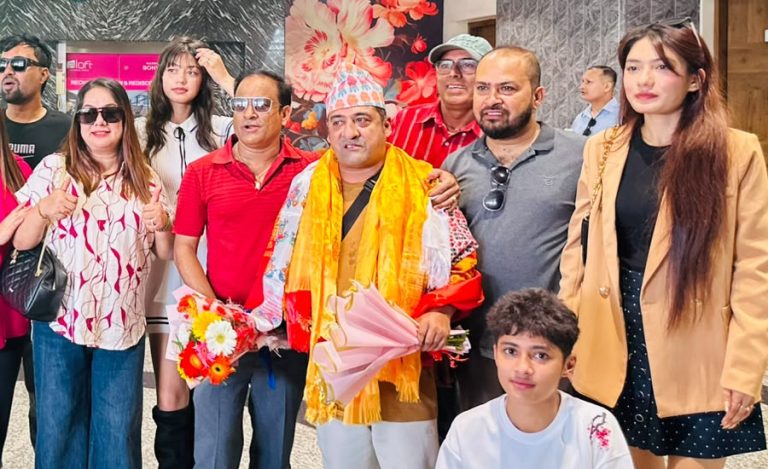 ११ वर्षपछि स्वदेश फर्किए गोपाल नेपाल फिस्टे : फिल्म खेल्नेदेखि घुमघामको योजना
