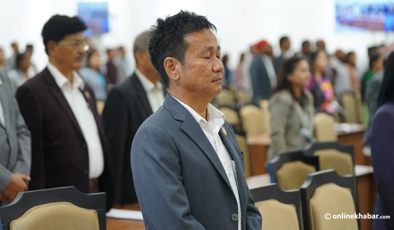 संसद्‍मा आज पनि विपक्षीको विरोध, प्रधानमन्त्रीले जवाफ दिनैपर्ने अडान