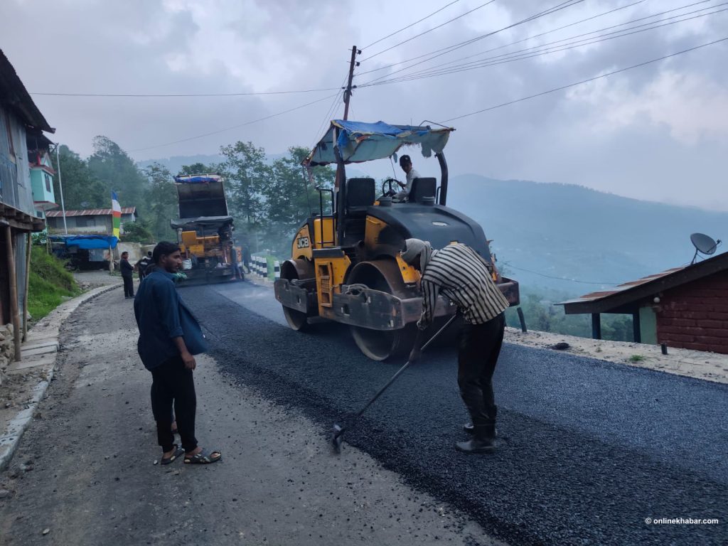 कालोपत्रे उप्किएपछि धनकुटाको हिले-भीरगाउँ सडक निर्माणको म्याद थप