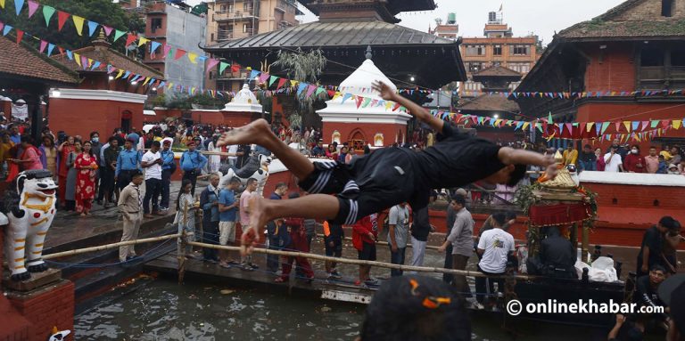 पाटन कुम्भेश्वरमा जनैपूर्णिमाको रौनक(तस्वीरहरू)