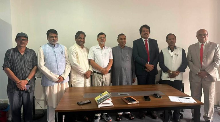 जनार्दन, सीके र उपेन्द्रसहितका नेताहरू छलफलमा